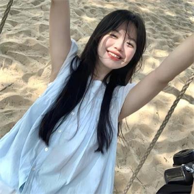 裙角飞扬的时光